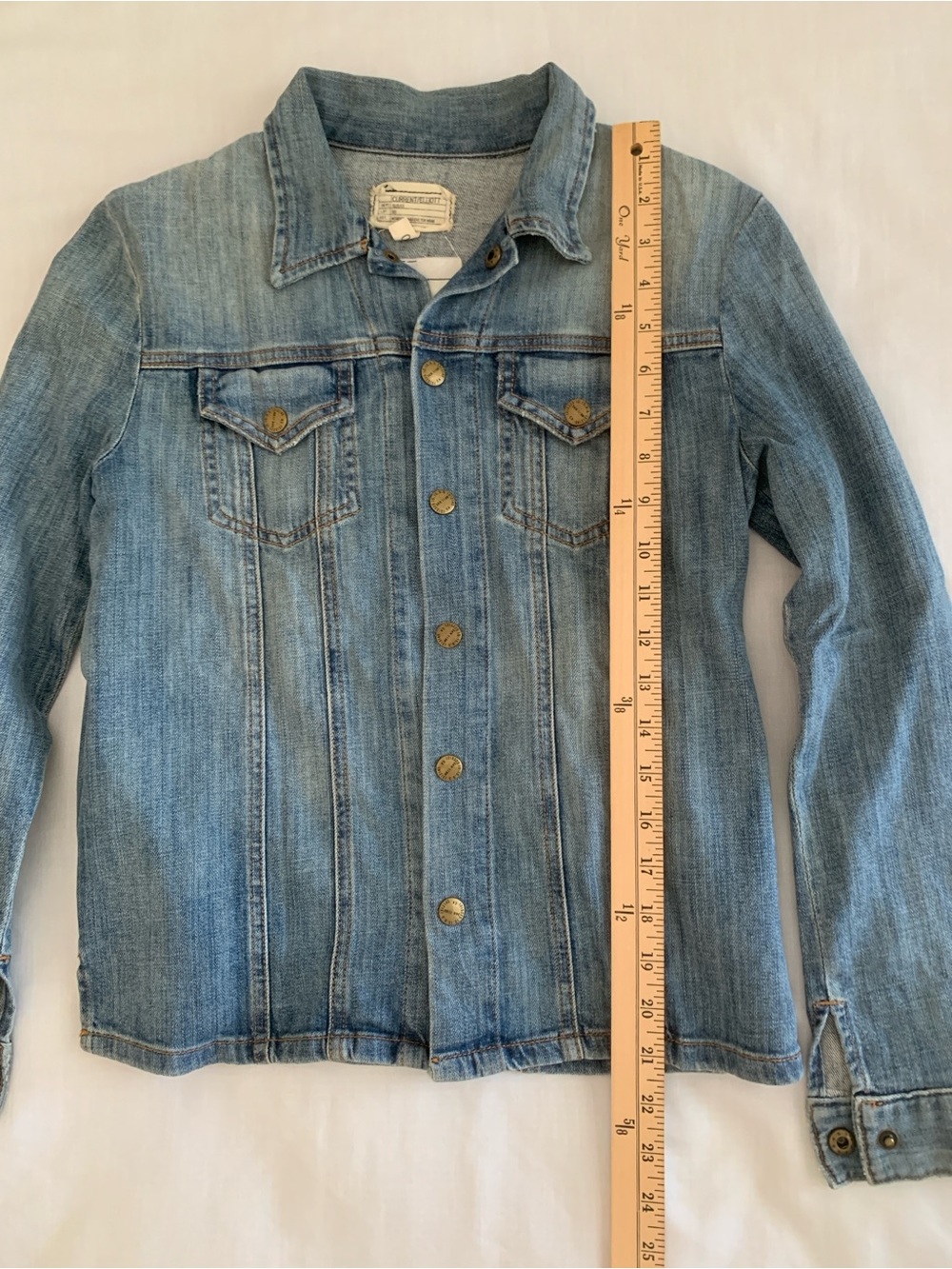 Current/Elliott The Mechanic Denim Jacket Blue Super Loved Wash EUC Size 0 - Picture 5 of 9
